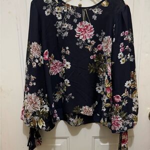 Vince Camuto Navy Floral Blouse